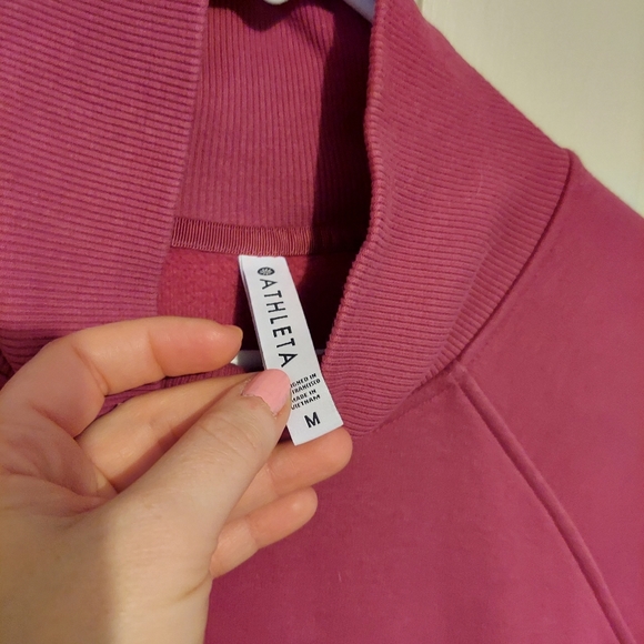 NWOT Athleta Sweater dark pink Size Medium 💓 - Picture 2 of 13
